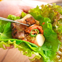 定番メニューも豊富に★サムギョプサルは絶品！