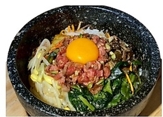 焼肉ホルモンらんたんのコース写真