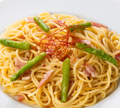 アスパラとベーコンのペペロンチーノ