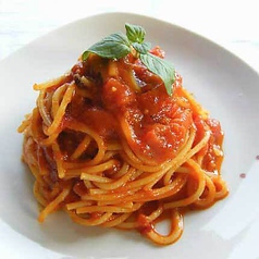 スパゲティ　淡路産たまねぎをたっぷり使ったトマトソース