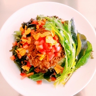 横浜の「Cafe&DiningSAKAE」がプロデュース。