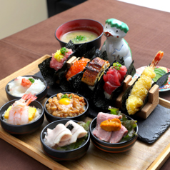 【ランチ限定】SNSで話題のおちょこ丼が三宮初登場☆の写真