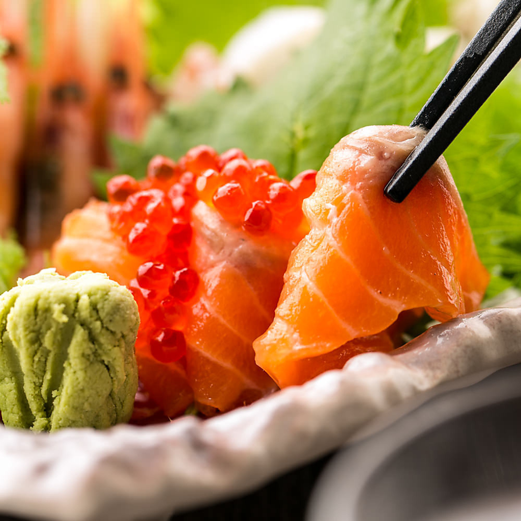 新鮮な海の幸と本格和食を、寛ぎの完全個室で味わう贅沢時間