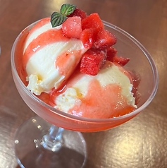 いちごアイスクリーム