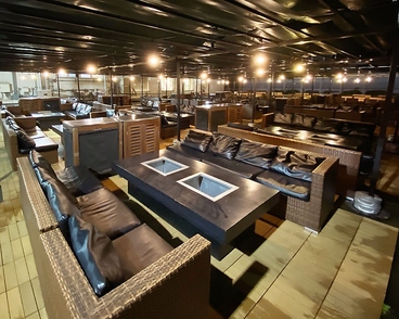 デジキューBBQテラス 本厚木ミロード店の雰囲気1