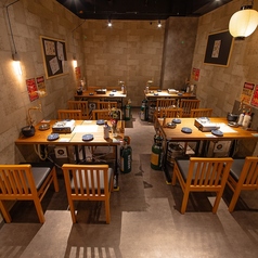 海鮮と豚骨おでん 食べ飲み放題 おすすめ屋PREMIUM 新宿西口店の雰囲気2