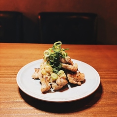ねぎ塩せせり鉄板焼き