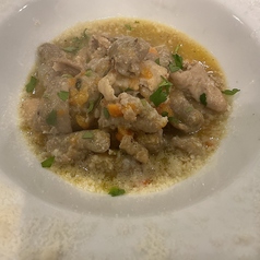 豚モツの白ワイン煮込み