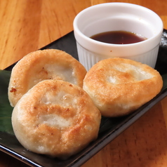 肉汁飛び出る焼き餃子