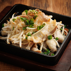 スタミナ 豚バラ焼き（赤辛 / 醤油 / 塩バター）