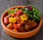 トマトベースのソースにたっぷりの野菜が煮込まれたラタトゥイユは、旨みと風味を存分に楽しめます♪