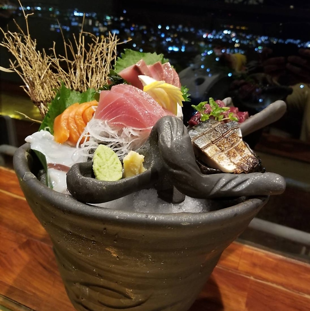 拘り食材を使用したお料理の数々☆沖縄の地物から日本、世界からの旨いもんをオリジナルスタイルで♪