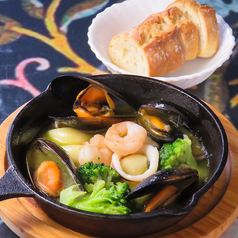 Cafe Bar アオイツキの写真