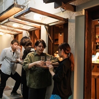 路地裏の立ち飲み/気軽さと温かさが交差する場所