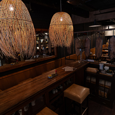 貸切は最大30名まで対応可能。立食・着席スタイルの調整や開始時間の相談など柔軟に対応。職場の飲み会や気軽な宴会など、利用シーンに応じて幅広く使えます。