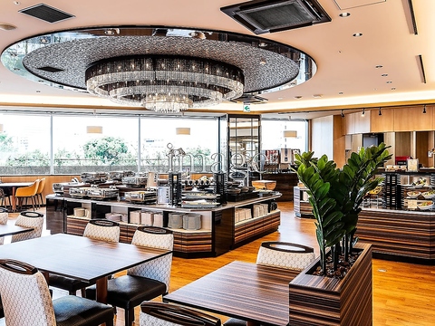  x_ v~A LA VERANDA Premier ~cw^[