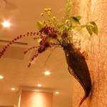 店内は調度品が・・・料理、おもてなし、お店の雰囲気、全てが人に自慢したくなる、そんなお店