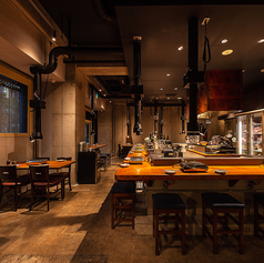 4名様までOKなテーブル席も♪お仲間と極上肉を堪能下さい！