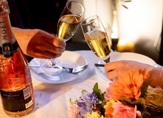 貸切パーティー・結婚式二次会・歓送迎会など様々なシーンに対応いたします