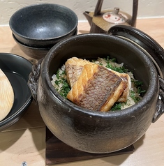 鯛の土鍋ご飯
