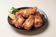 スパイシー骨付きチキン