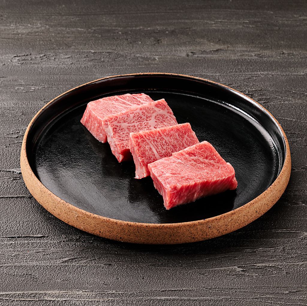 その日の最高の部位を味わえる特別なコースで、大切な方との記念日やデートをさらに特別なひとときに