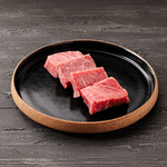 その日の最高の部位を味わえる特別なコースで、大切な方との記念日やデートをさらに特別なひとときに