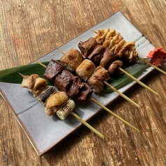 手打ちした焼き鳥、焼きトン地域最安級！１本140円～！