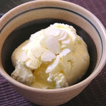 焼肉宴会やディナーの〆に最適なデザートも多数ご用意♪画像は当店一番人気の元気畑の芋むすめ。