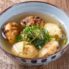 ふわとろ出汁の誘惑。明石焼き風たこ焼きの写真