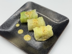 ハニーマスタード仕立てのROLLキャベツ