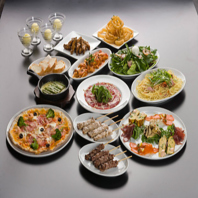 こだわりが詰まった豪華料理！和洋折衷の多彩なメニュー