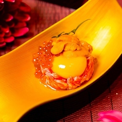 和牛雲丹いくらユッケ