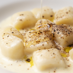 ゴルゴンゾーラチーズの自家製ニョッキ