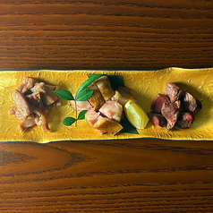 純系名古屋コーチン炙り焼き盛り合わせ（3種）