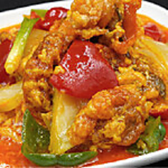 プーパッポンカリー(ソフトシェルクラブのカレーと卵炒め)