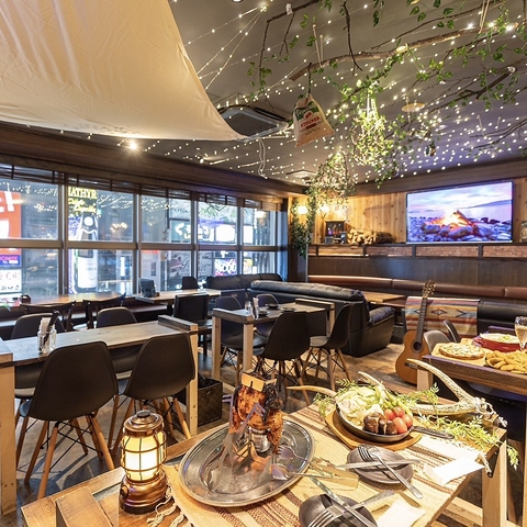 YĂ`L_CjO NORTH Wood Base 