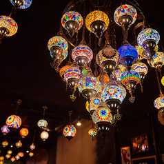 スパイス&創作酒場 MAD CHEFs 浅草蔵前店の特集写真