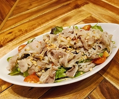 *ベトナム風牛肉のサラダ