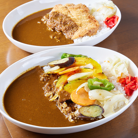 【カレー】20年以上親子歴代で続く奥深い欧風なカレーの味をお楽しみください☆