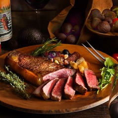 ローストビーフの反逆　クインテッサホテル広島銀山町　肉　貸切の特集写真