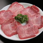 神戸牛、黒毛和牛など…有名店と同じ肉質を低価格で提供できるのも大長今の独自ルートならでは！！