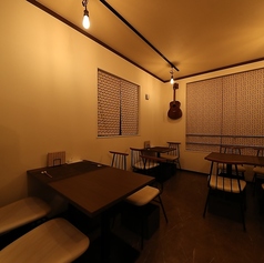 4名様テーブル席が2卓ございます。