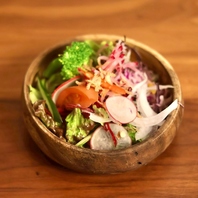 野菜ソムリエが選ぶ、契約農家直送の厳選野菜とハーブ♪