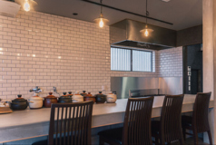 カウンター席4席