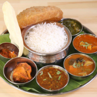 まるでインドの家庭の味！種類豊富な南インド料理を堪能
