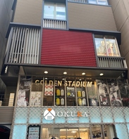 分かりやすく、目立つお店です★