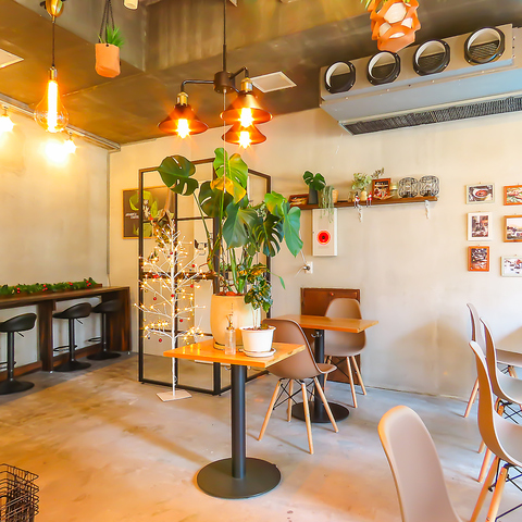 Landmark's Coffee Stand h}[NX R[q[X^h