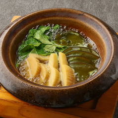 筍と生めかぶの磯小鍋