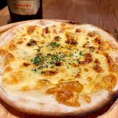 ハチミツゴルゴンゾーラピザ